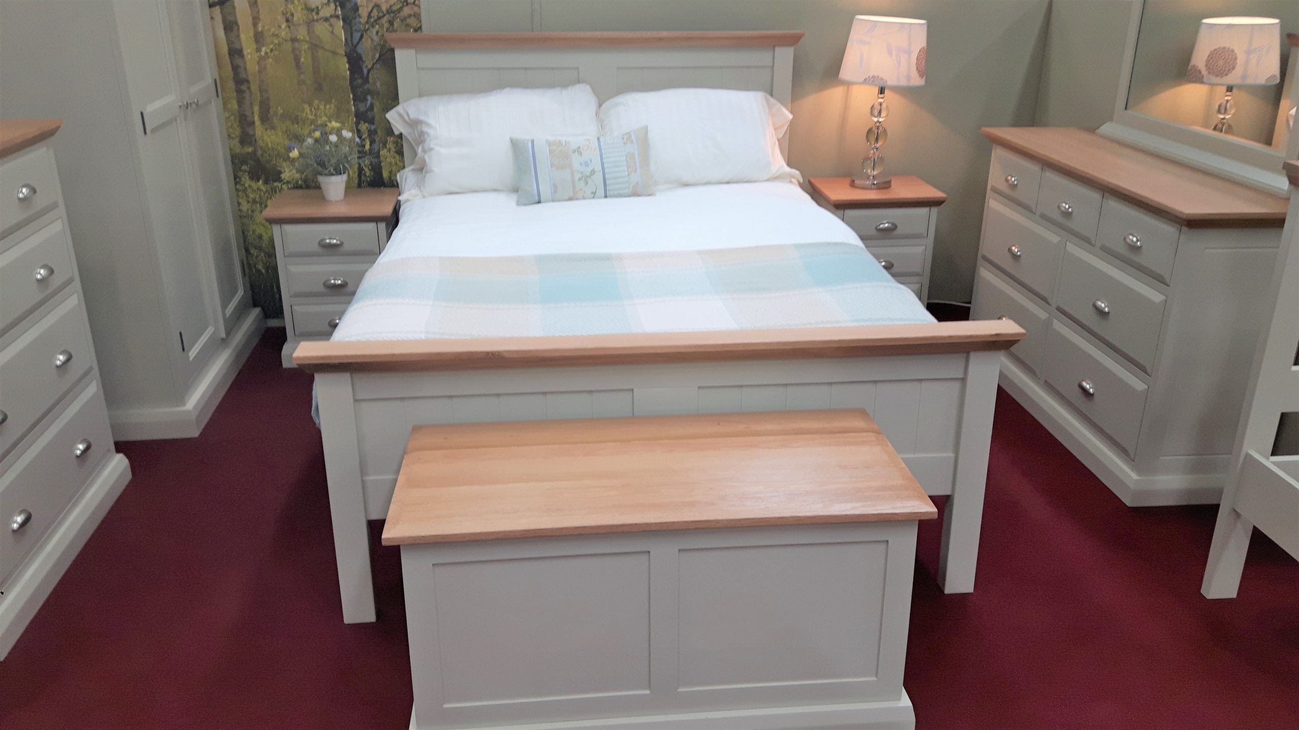 Belmont Corrib Bed - Show
